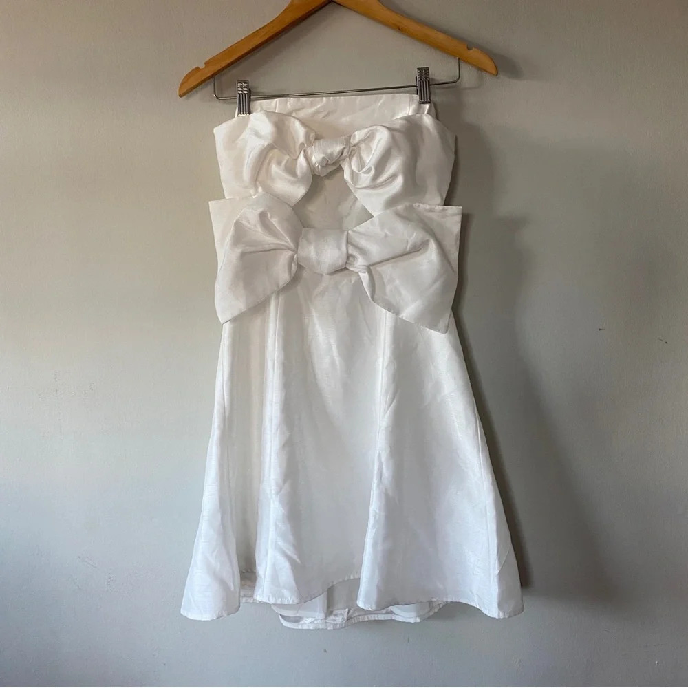 Bhldn X Anthropologie X Boskemper Ariel Bow Strapless Mini Dress: Ivory White S — image 3 of 6